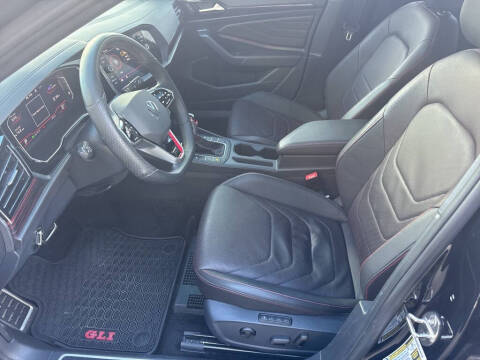 2024 Volkswagen Jetta GLI Autobahn