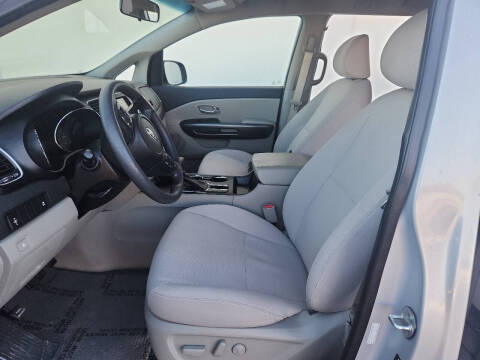 2019 Kia Sedona LX