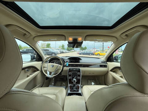 2016 Volvo XC70 T5 Platinum