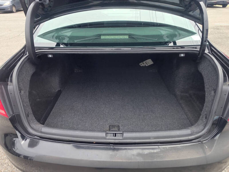 2012 Volkswagen Passat S PZEV