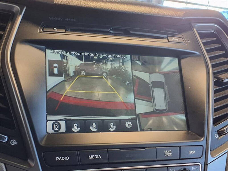 2017 Hyundai Santa Fe Sport 2.0T Ultimate