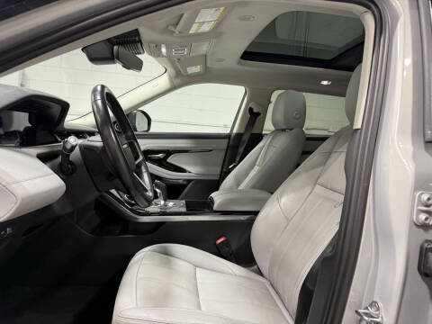 2022 Land Rover Range Rover Evoque P250 SE