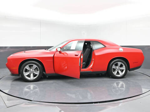2017 Dodge Challenger SXT