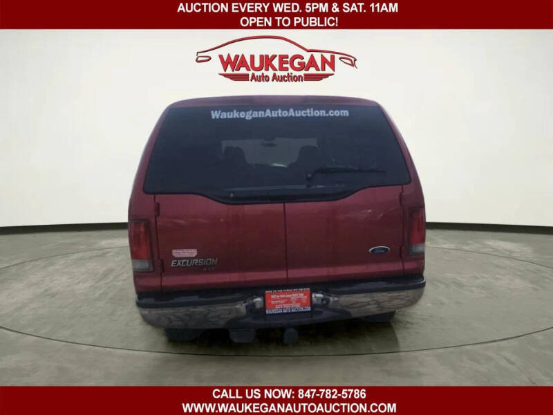2005 Ford Excursion XLT