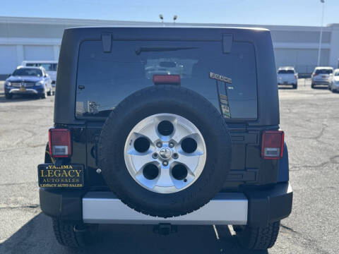 2013 Jeep Wrangler Unlimited Sahara