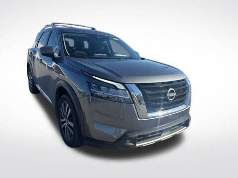 2022 Nissan Pathfinder Platinum