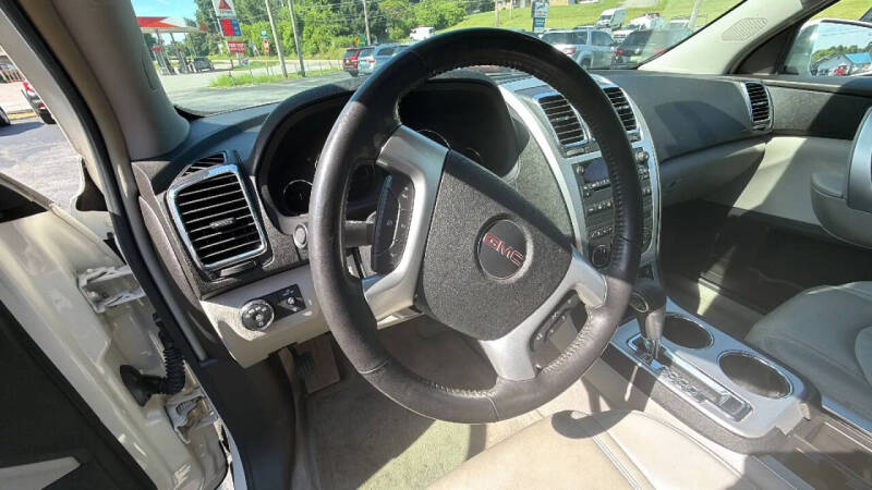 2009 GMC Acadia SLT-2