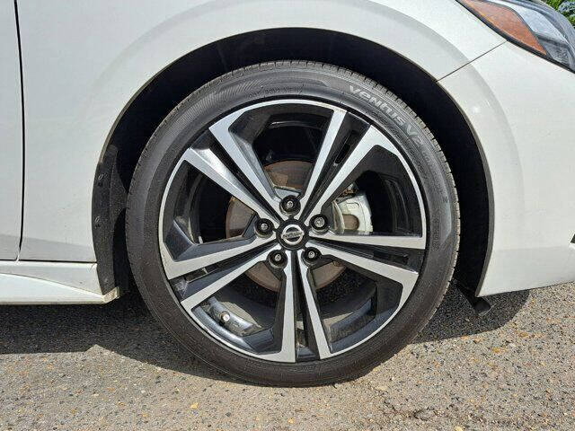 2021 Nissan Sentra SR