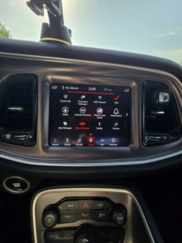 2020 Dodge Challenger SXT