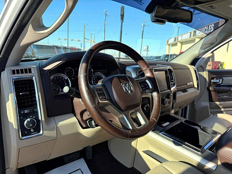 2015 RAM 3500 Laramie