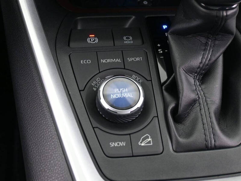 2020 Toyota RAV4 Limited