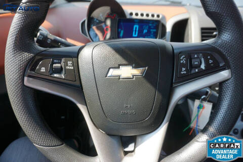 2016 Chevrolet Sonic LT Auto