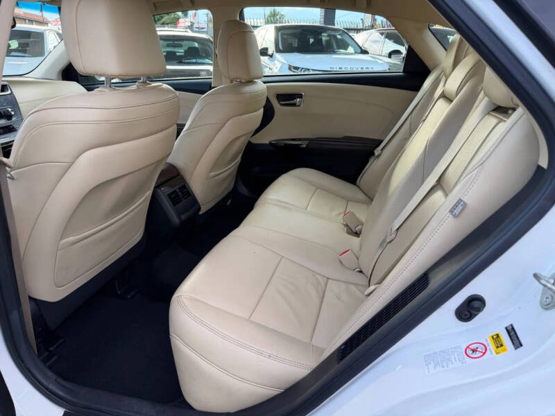 2014 Toyota Avalon Hybrid XLE Touring