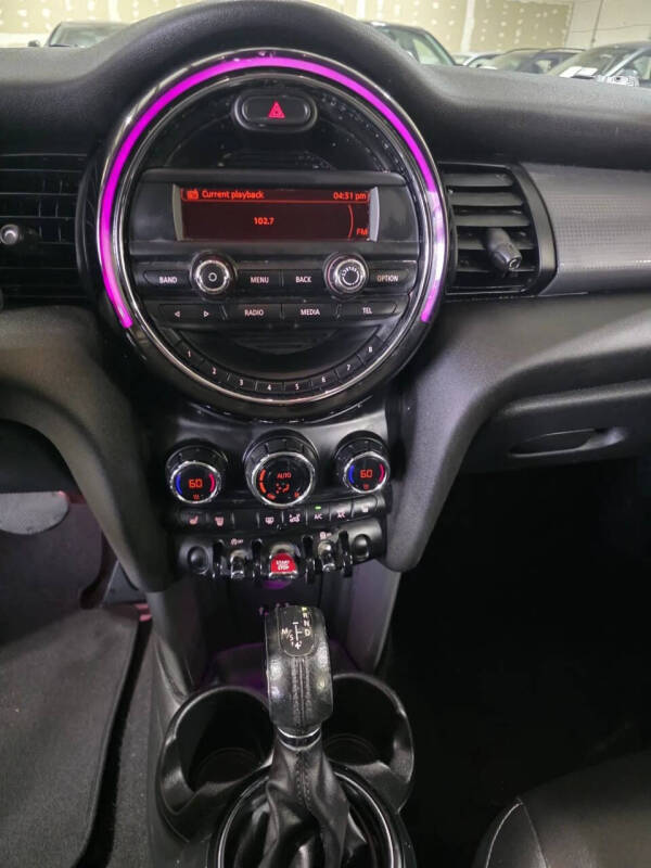 2015 MINI Hardtop 2 Door Cooper