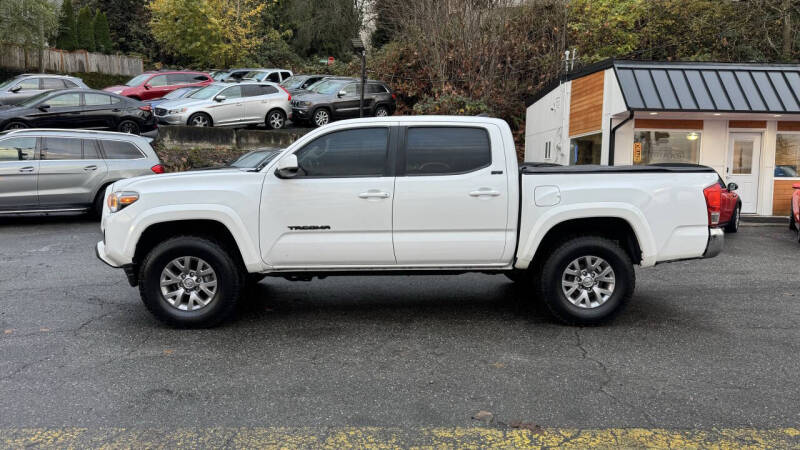 2017 Toyota Tacoma SR5 V6