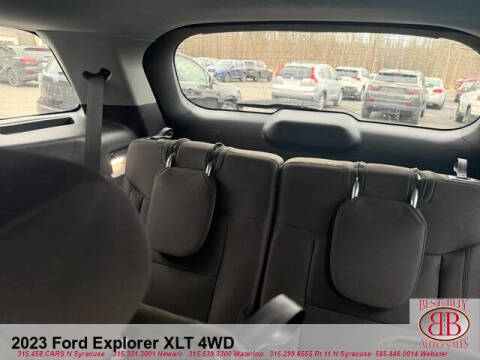 2023 Ford Explorer XLT