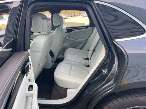 2019 Porsche Macan S