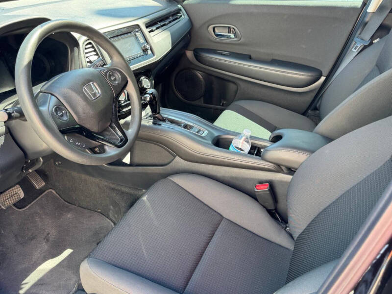 2022 Honda HR-V LX