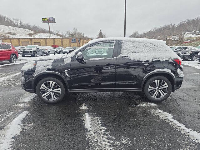 2026 Mitsubishi Outlander Sport SE