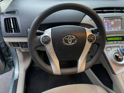 2014 Toyota Prius Five
