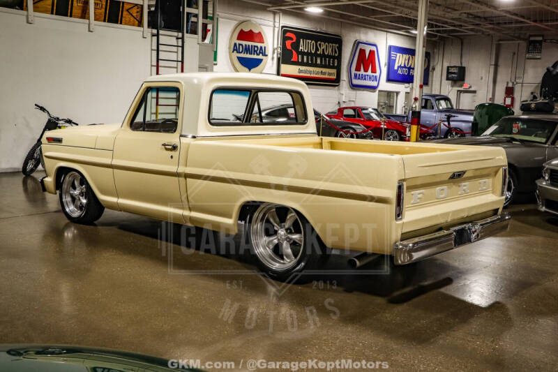 1967 Ford F-100