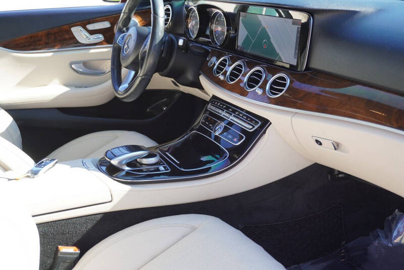 2017 Mercedes-Benz E-Class E 300