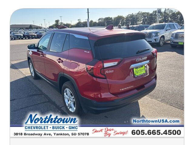 2024 GMC Terrain SLE