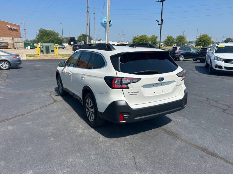 2022 Subaru Outback Premium
