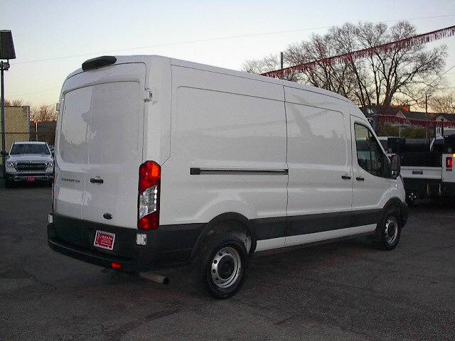 2022 Ford Transit 250