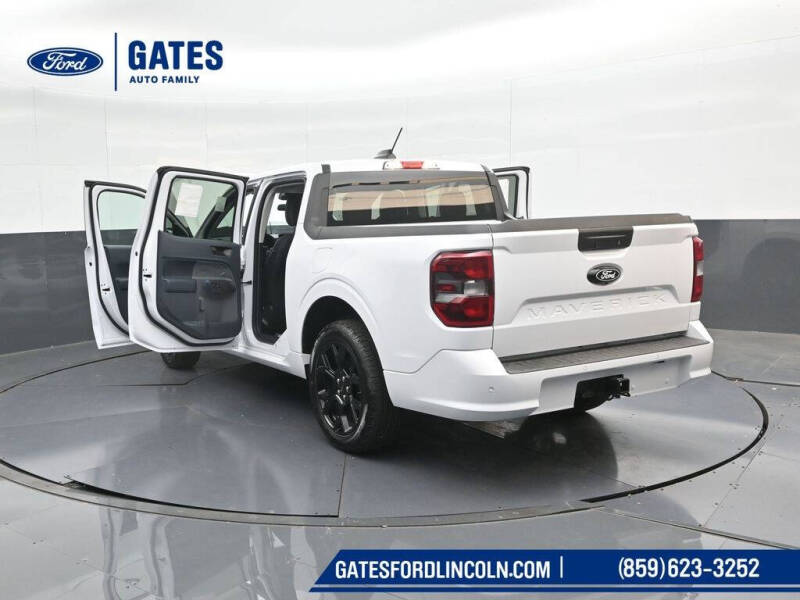 2025 Ford Maverick Lobo