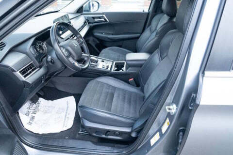 2024 Mitsubishi Outlander SE Black Edition