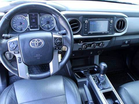 2016 Toyota Tacoma SR5