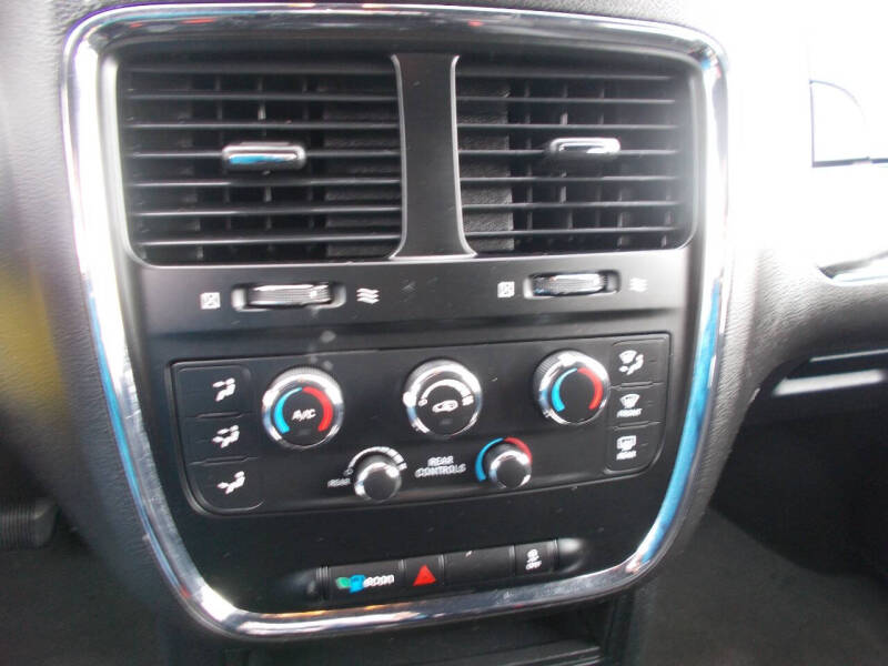 2019 Dodge Grand Caravan SE Plus