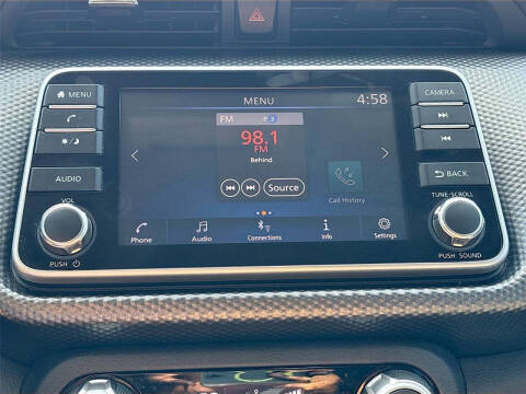 2020 Nissan Kicks SV