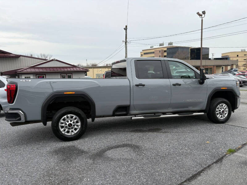 2025 GMC Sierra 2500HD Pro