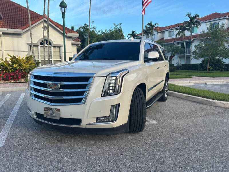 2015 Cadillac Escalade Luxury