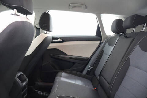 2025 Volkswagen Taos S 4Motion