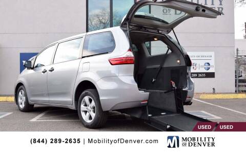 2017 Toyota Sienna for sale at CO Fleet & Mobility in Denver CO
