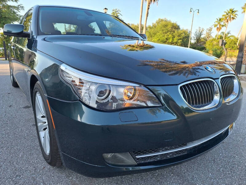 2009 BMW 5 Series 528i