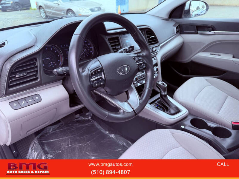 2019 Hyundai Elantra