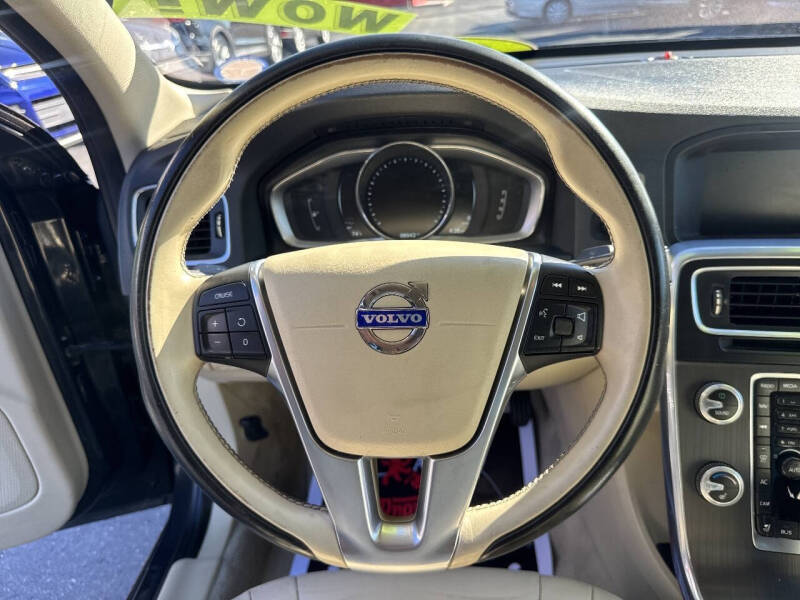 2015 Volvo S60 T5 Drive-E Premier