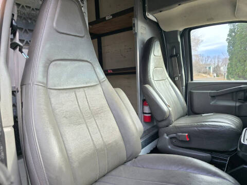 2016 GMC Savana 3500