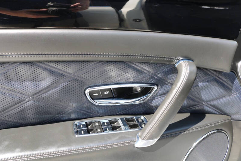 2015 Bentley Flying Spur V8