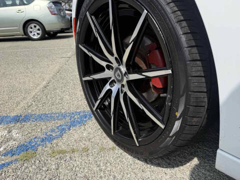2015 Dodge Charger SE