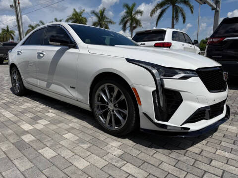 2022 Cadillac CT4 Premium Luxury