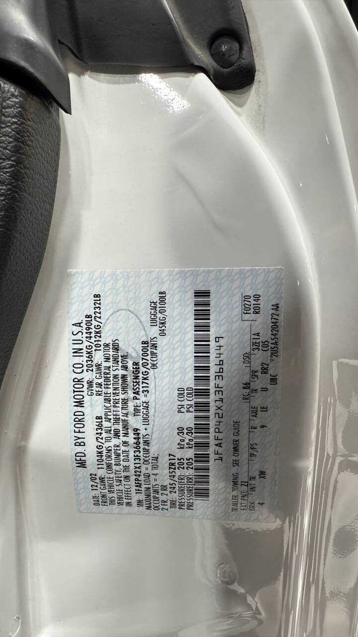 2003 Ford Mustang 40