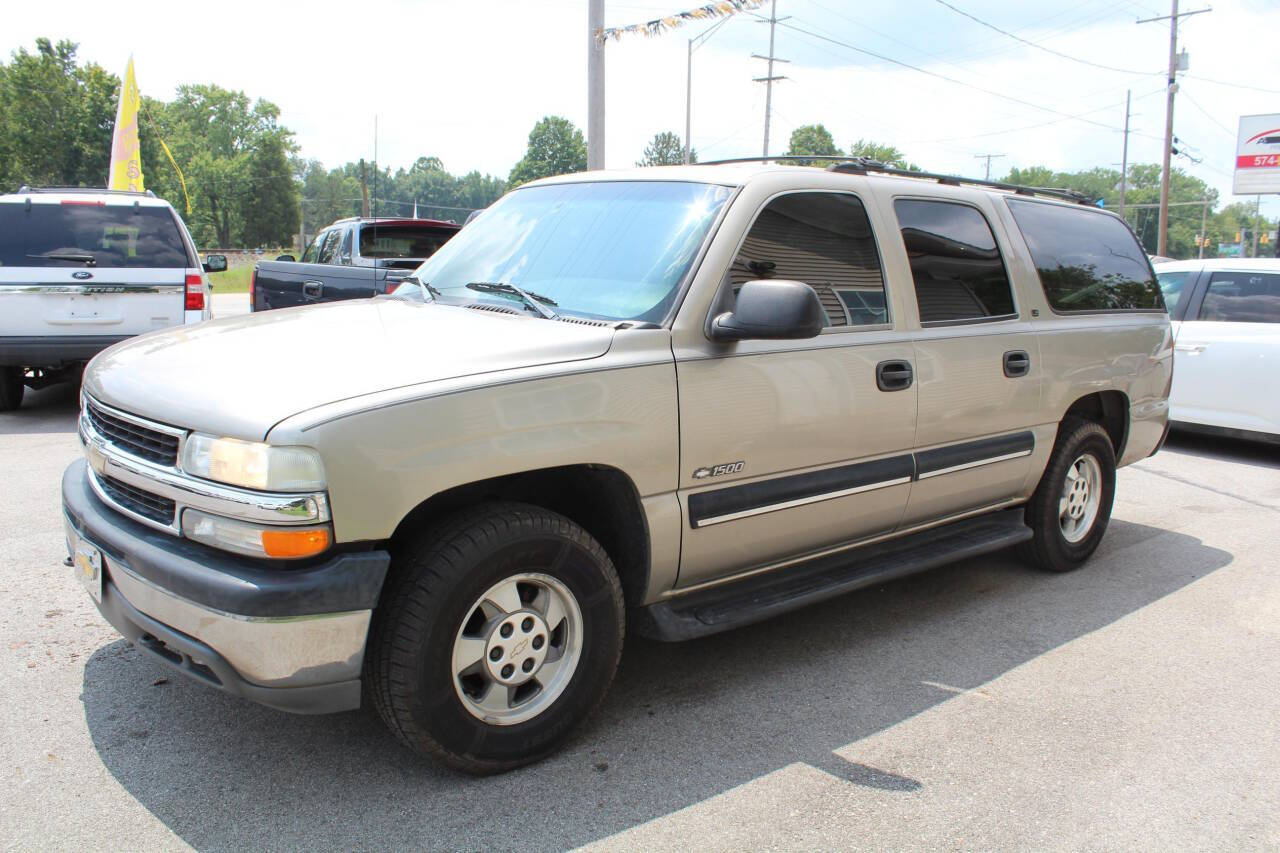 2001 Chevrolet Suburban for sale at Auto Force USA in Elkhart, IN