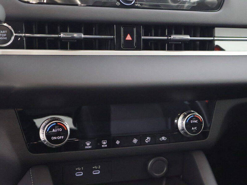 2026 Mitsubishi Outlander ES