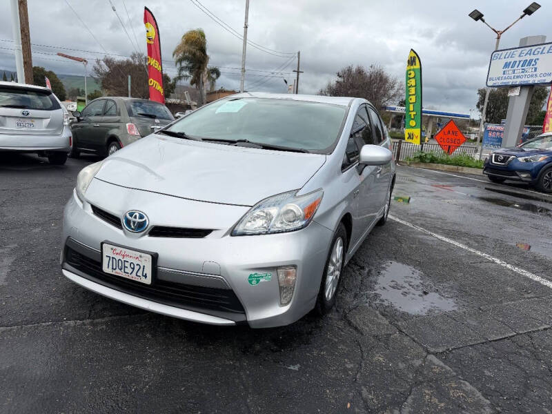 2014 Toyota Prius Plug-In Base's photo
