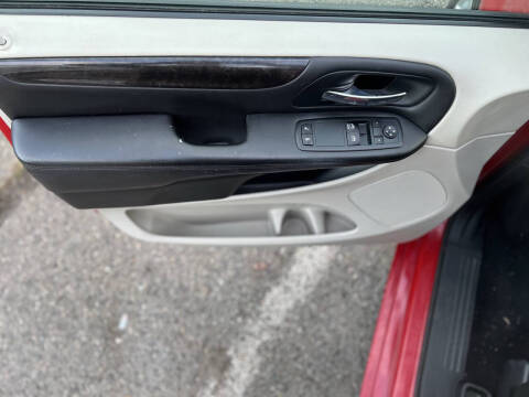 2013 Dodge Grand Caravan SE